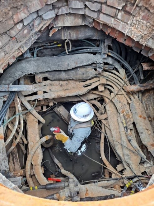 A picture containing outdoor, pile, old, dirty

Description automatically generated